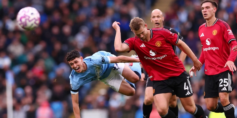 Kết quả lịch sử chạm mặt nghiêng nhè về Man City