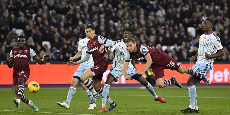 Phong độ Nottingham Forest vs West Ham trước giờ G